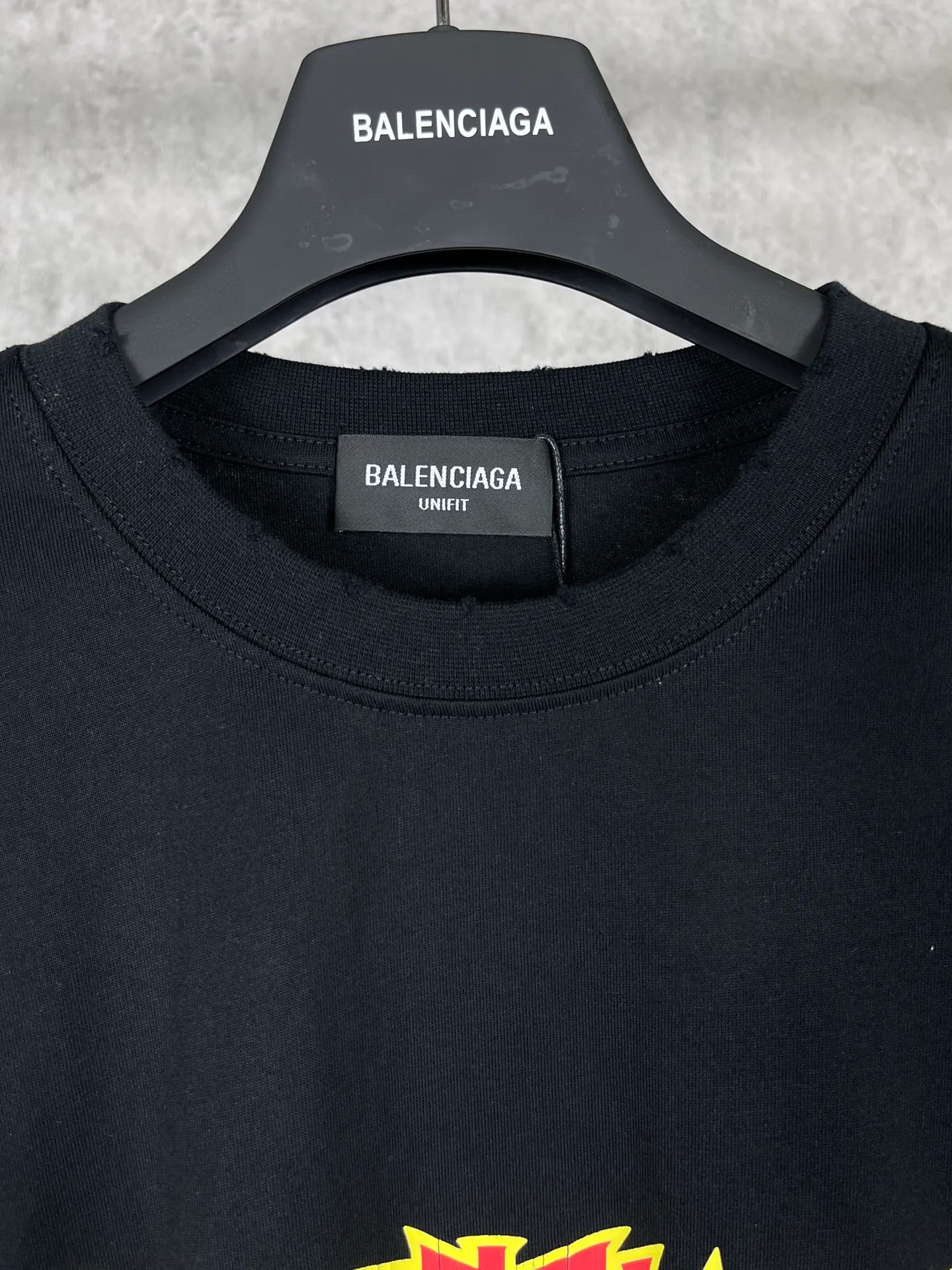 【 . Quality】BALENCI*GA/ . T . . ZP . 260 ， . ， ，。 。Classic ， ， ， 。 ZP， ， 。 ， ， OS . Same Style ：BL 223011 ：Black. Gray. Size：XS S M L